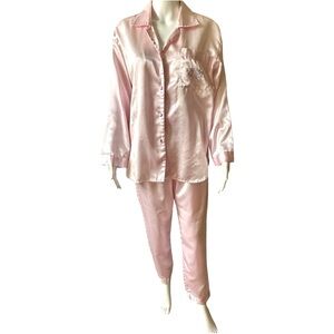 Vintage Ashley Taylor Pale Pink Satin Button-Up Pajama Set PJ’s Sz M
